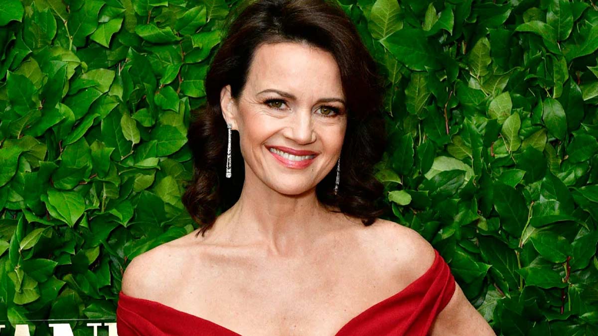 Carla Gugino Opens Up About PTSD from Working with Sexist Directors ...