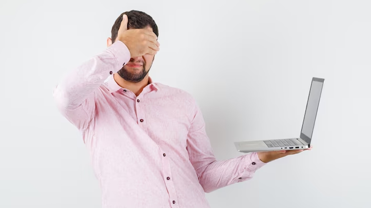 Skin Health in the Digital Age: Navigating the Effects Of Screen Time On Skin