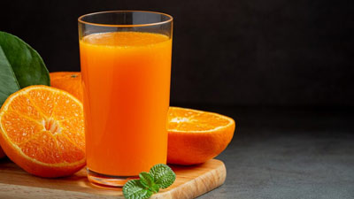 गर्मियों में हेल्दी ग्लोइंग स्किन पाने के लिए पिएं 4 फलों से बनी ये  स्पेशल ड्रिंक, जानें रेसिपी 