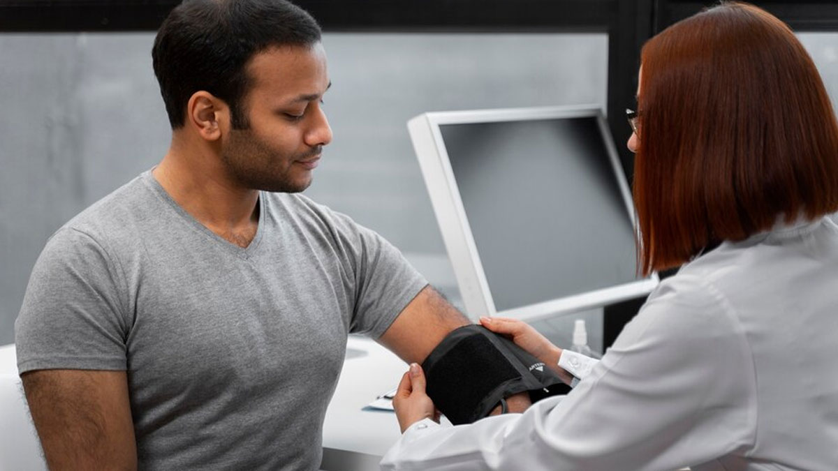 Nearly 30% Indians Have Never Measured Their Blood Pressure: Know Risks And Recommendations