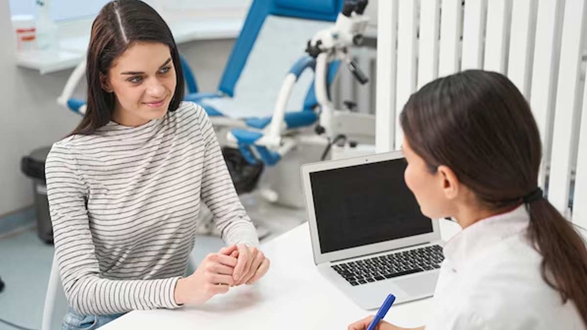 causes of anteverted uterus