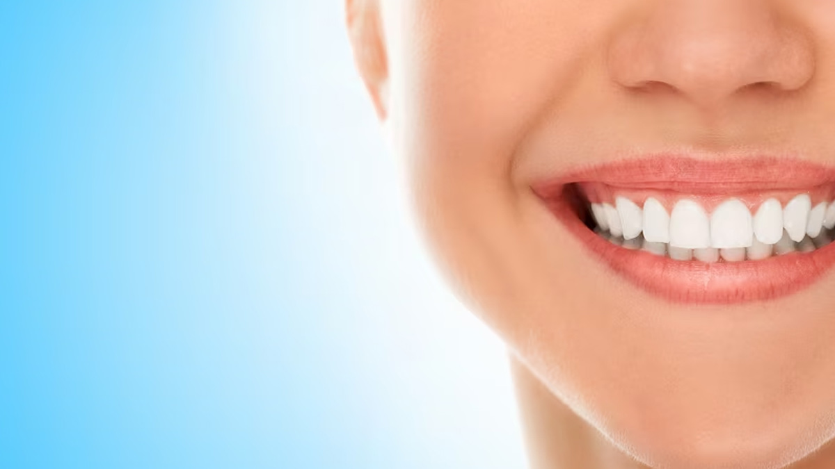 Concerned About Your Dental Health? Eat These Vegetables For Whiter Teeth   