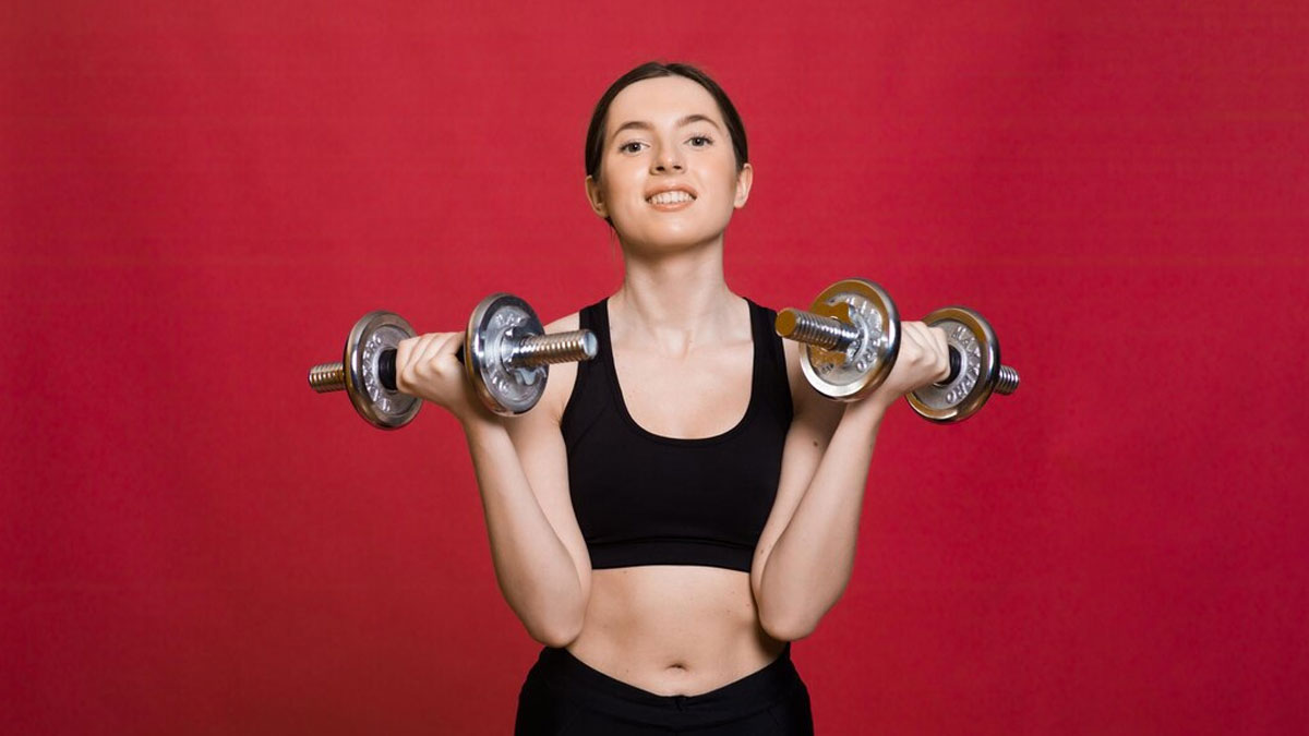 Lifting Weights During Workout? Expert Explains Its Benefits If You Do It Everyday