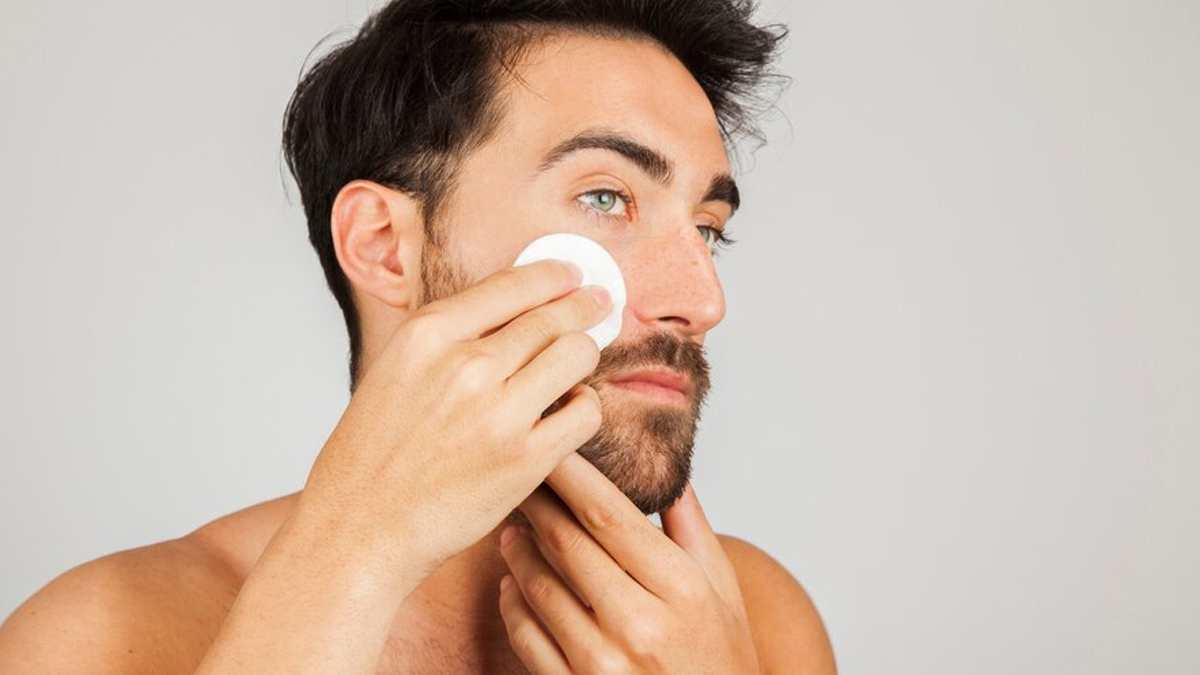 Expert Shared Ayurvedic Herbs For Radiant Summer Skin For Men