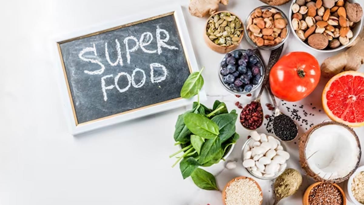 Are Superfoods the Ultimate Multivitamin Replacement