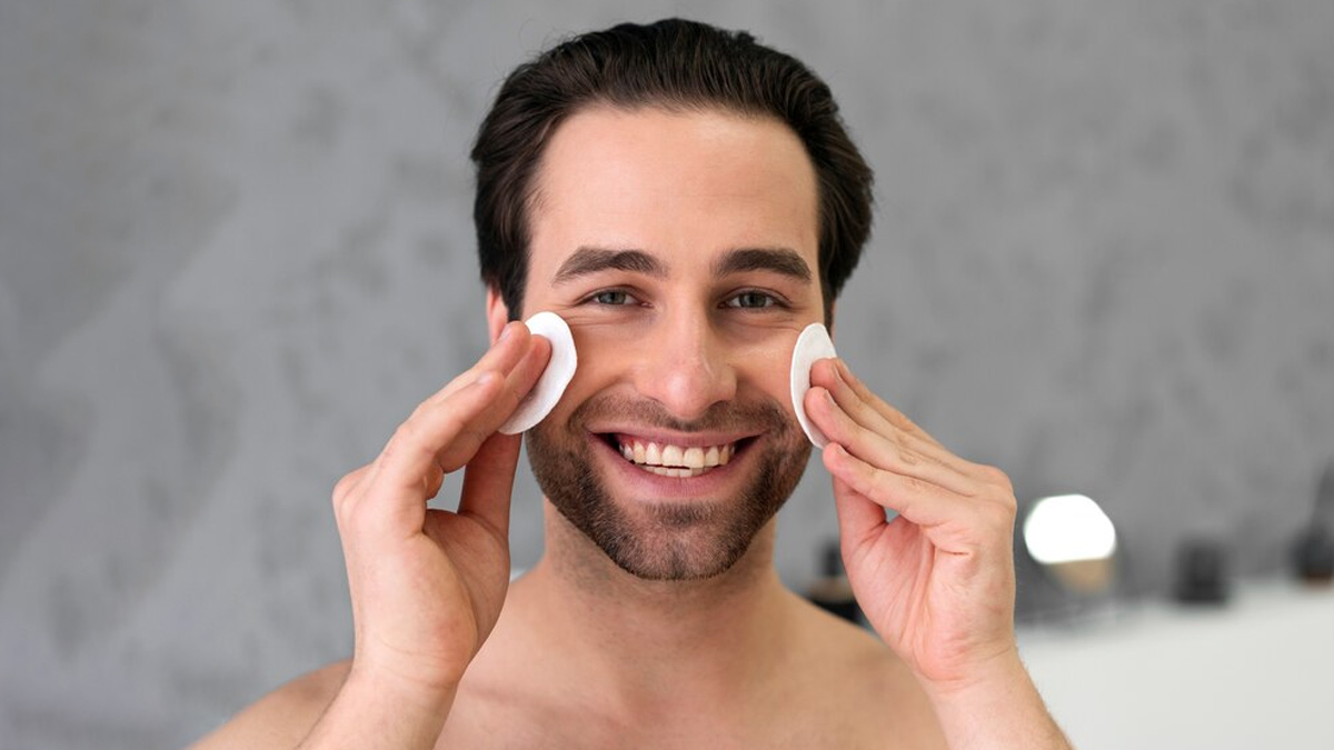 Expert Shared Ayurvedic Herbs For Radiant Summer Skin For Men