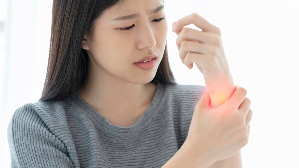 benign bone tumor in hindi