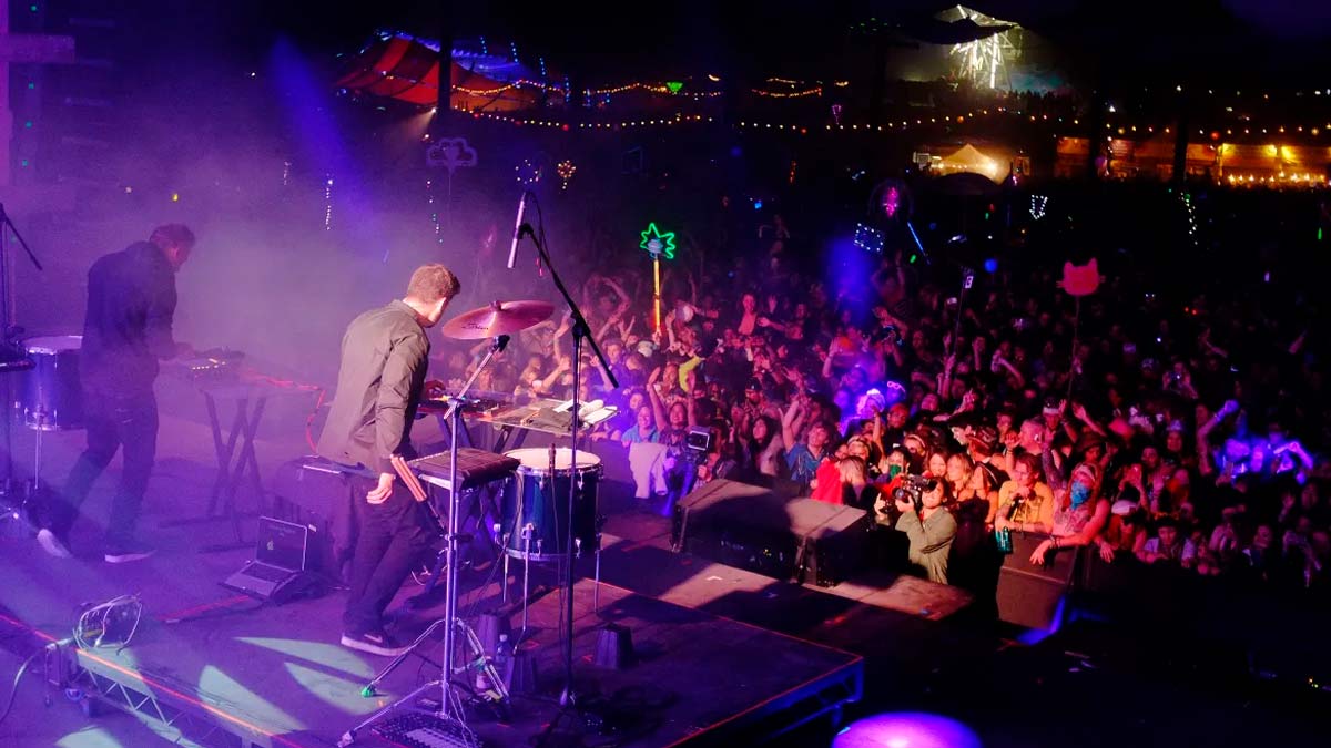 Multiple Attendees At California Music Festival Hospitalized With Valley Fever; Symptoms To Look Out For
