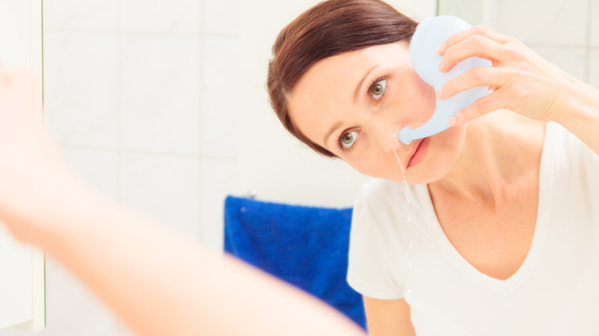 Nasal rinsing