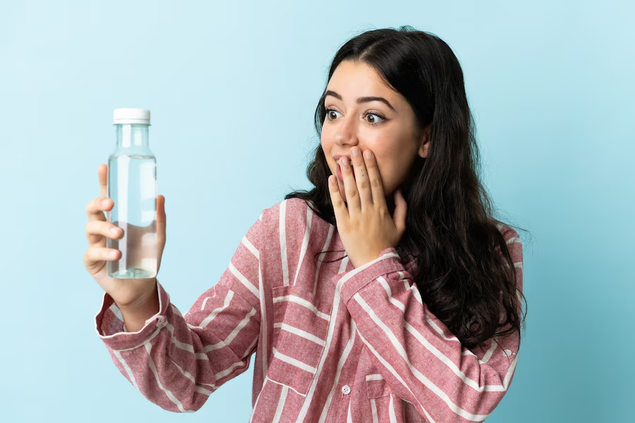 water-bottle-odour