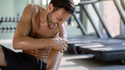 चार्ली हॉर्स पेन की वजह से या जाती है मसल्स में ऐंठन, जानें कारण और बचाव