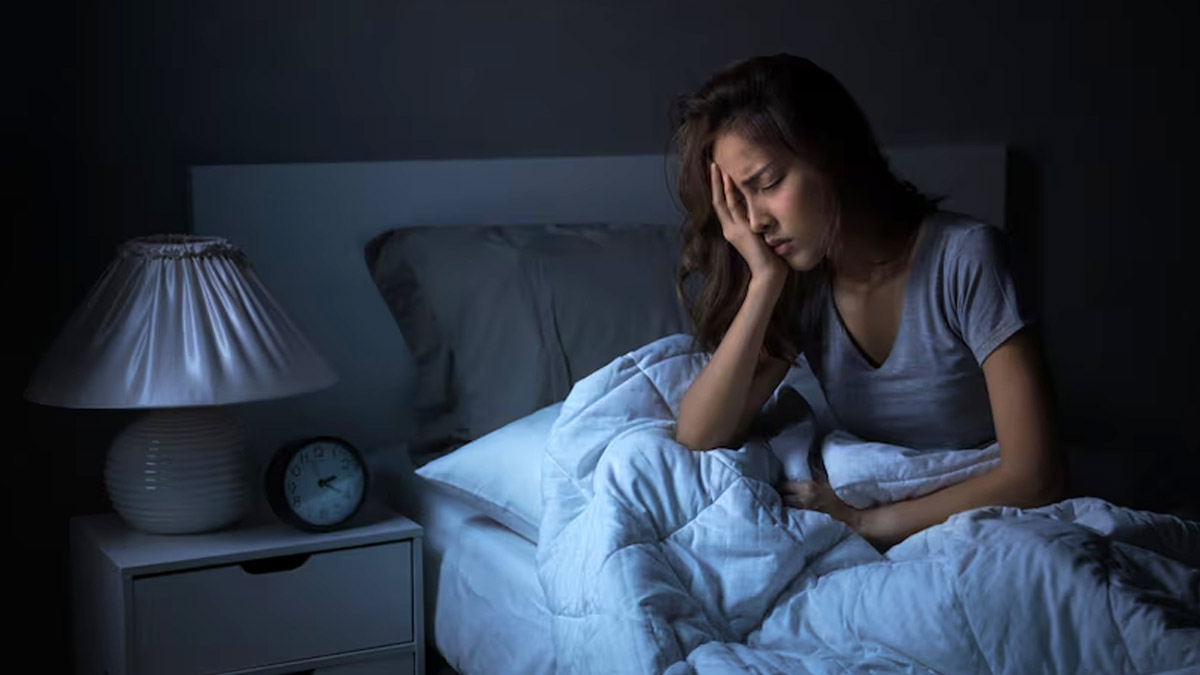 Why Do I Feel Anxious To Sleep Alone? How To Overcome This Fear?