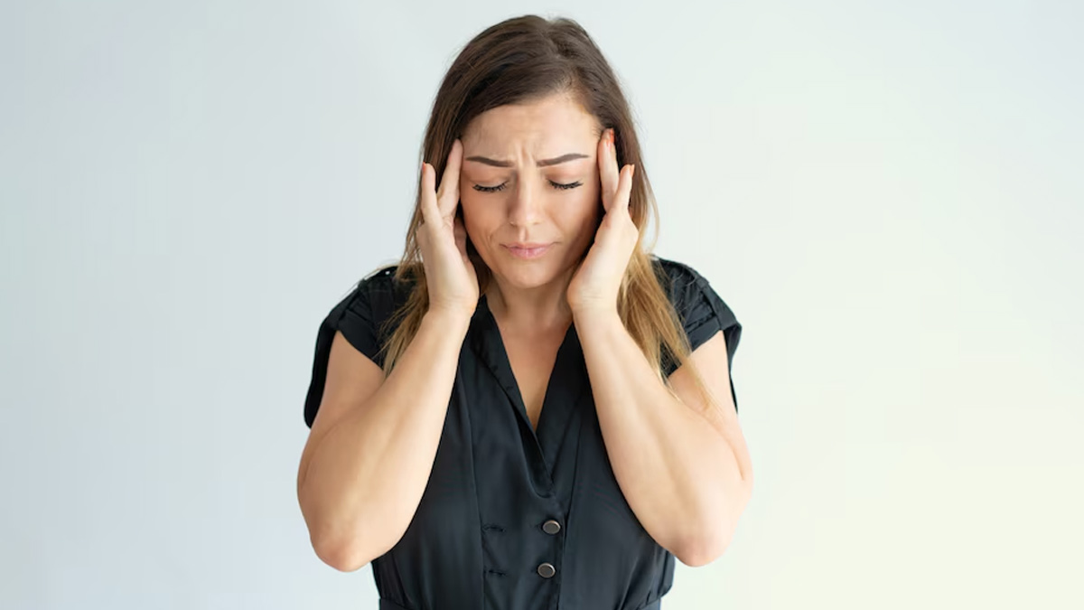What Are Cluster Headaches? Doctor Explains Causes, Signs, And Management Tips