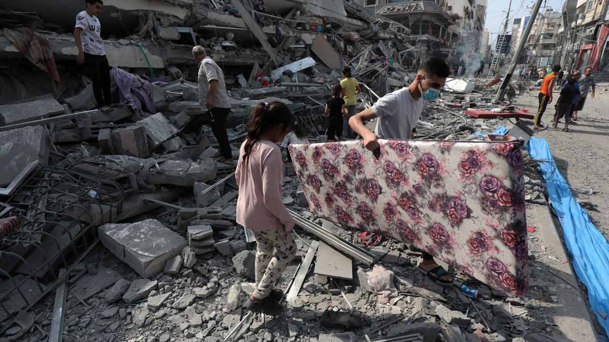  Health Crisis In Gaza: More than 40K Palestinians Dead, Polio Threat Amid Severe Shortages of Supplies