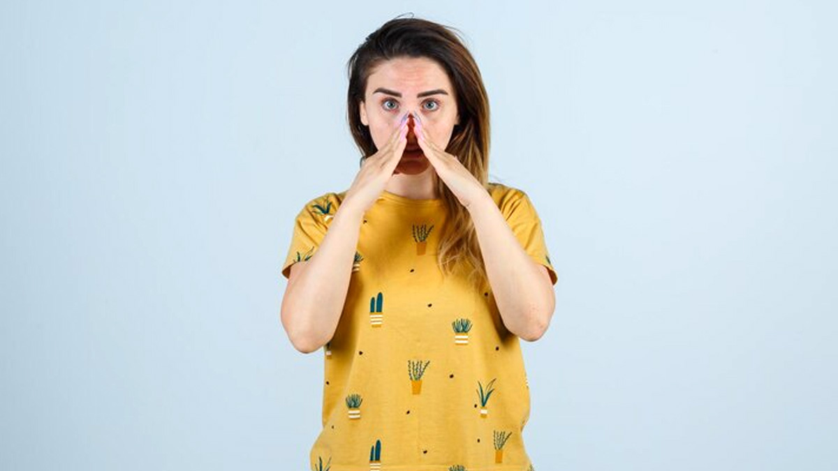 Acne Scars: क्यों होती है एक्ने स्कार्स की समस्या? डॉक्टर से जानें इसका कारण और इलाज
