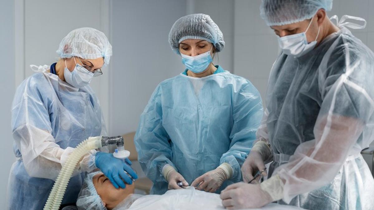 Anaesthesia Before Surgery: Expert Explains This Procedure, Its Types, And Side Effects