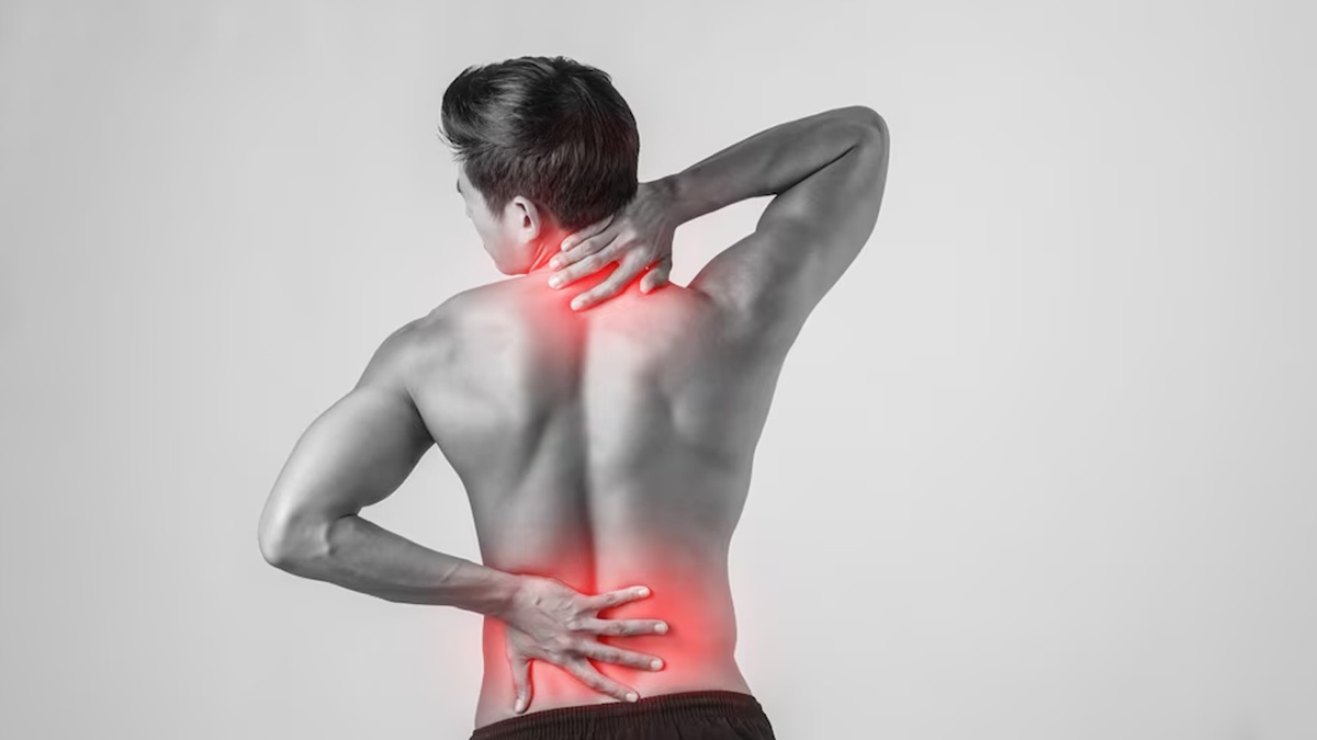 Can Lifting Heavy Weights Cause Spondylitis? Expert Weighs In