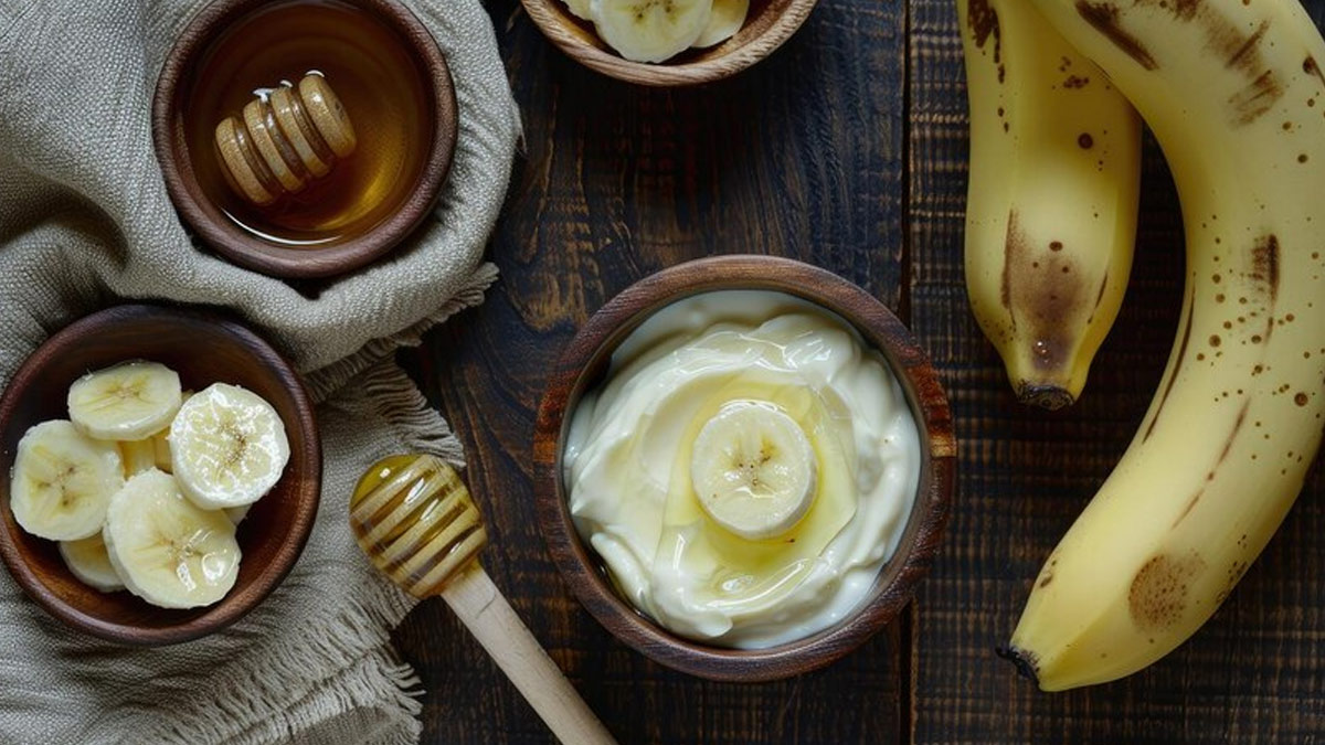 honey-and-banana-hair-mask