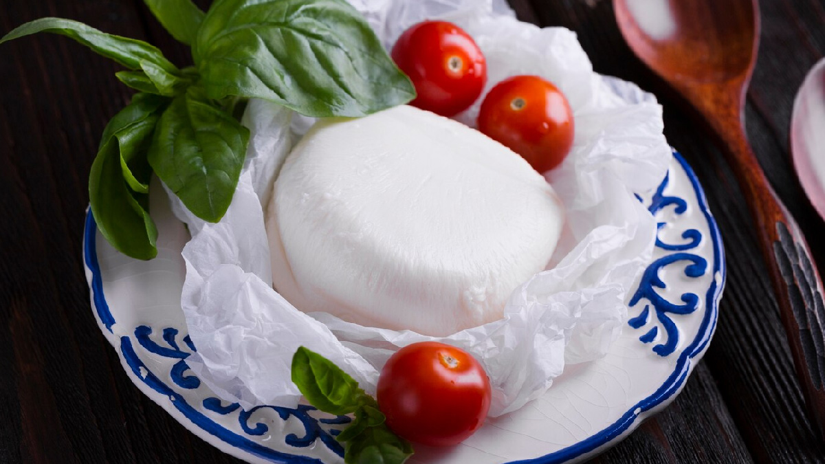 Let Your Kids Have Some Cheese, Here’s How Feta Cheese Can Aid Your Kid’s Growth And Development