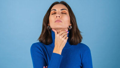 टॉन्सिल्स की वजह से गले के दर्द और सूजन हो रही है, तो राहत पाने के लिए डाइट में करें ये 5 बदलाव 