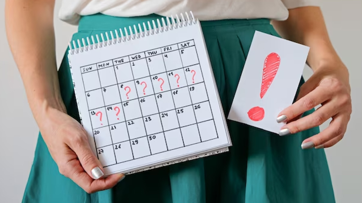 Difference Between Spotting And Periods In Hindi