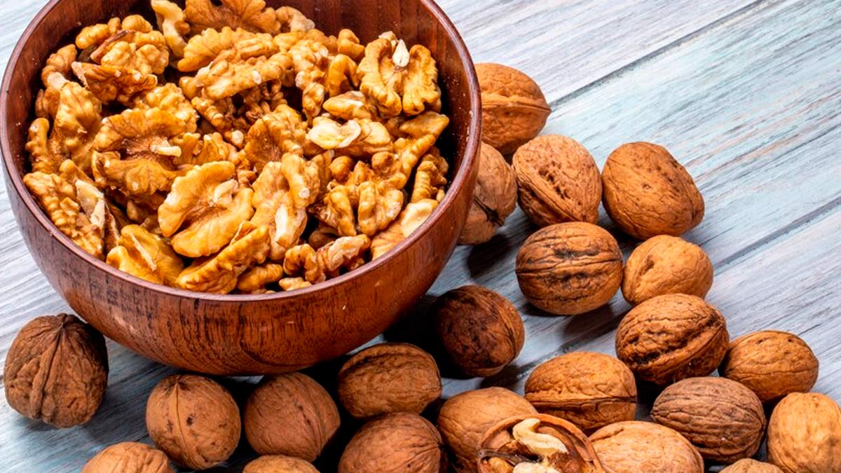 walnut benefits and ageing signs 