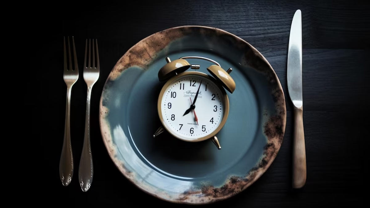 What Happens If You Eat Post 8 PM?