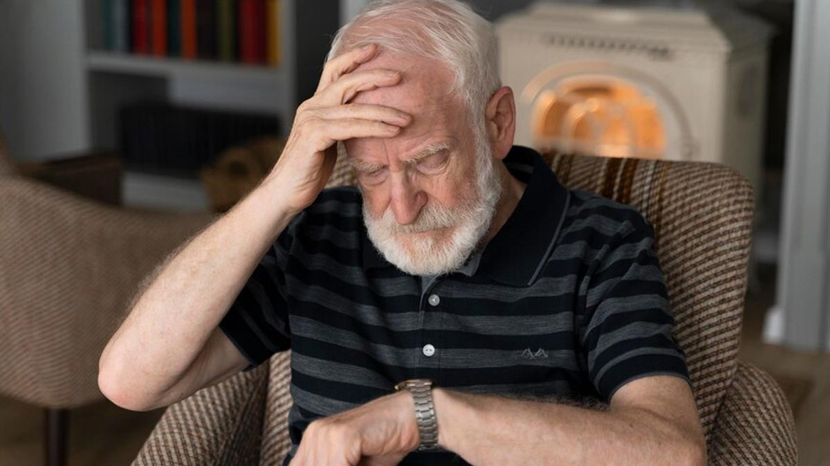 Symptoms Of Vitamin B12 Deficiency That Can Mimic Alzheimer’s Disease