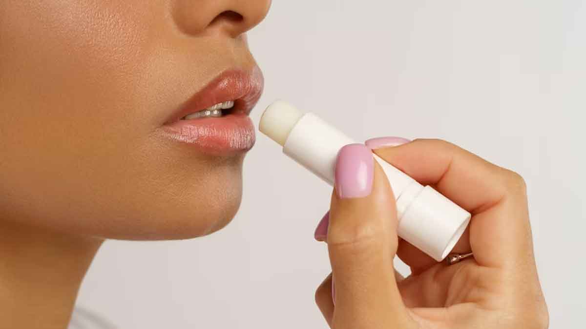 Here Are 3 DIY Lip Balms To Treat Sun-Damaged Lips | OnlyMyHealth