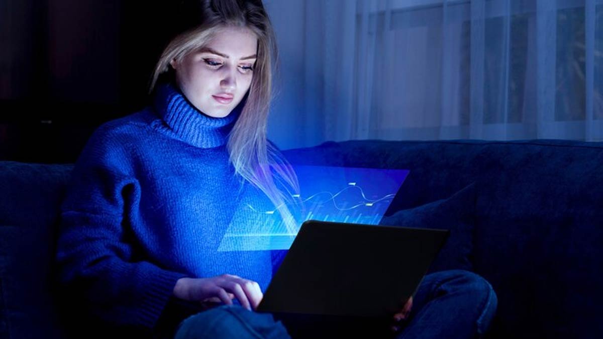 Protecting Eyes From Blue Light: Expert Explains Impact Of Blue Light And Tips To Protect Your Eyes
