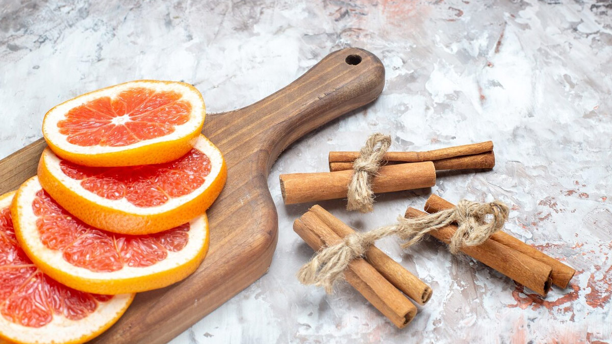 fruits with cinnamon