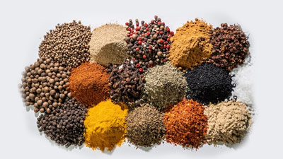 खाने में एक्‍सपायर हो चुके मसाले डालने से खराब होती है सेहत, एक्सपर्ट से जानें इसके 5 नुकसान