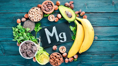 क्या मैग्नीशियम लेने से नींद अच्छी आती है? डॉक्‍टर से जानें इसकी कमी नींद को कैसे करती है प्रभावित