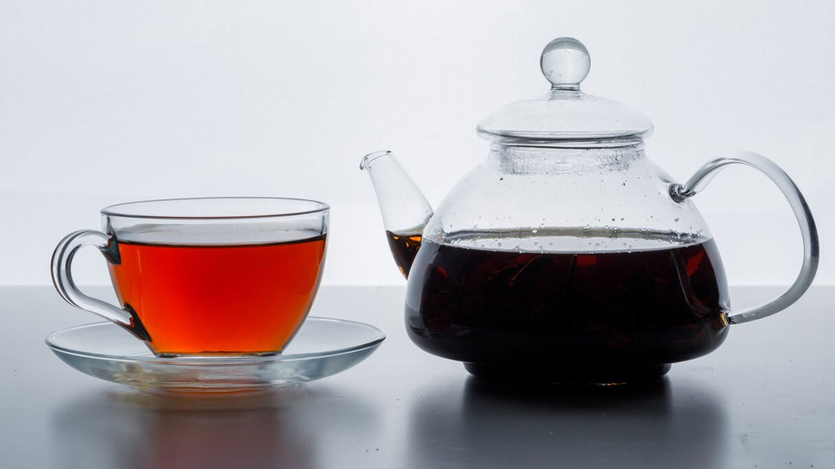 Black Tea vs Green Tea For Weight Loss