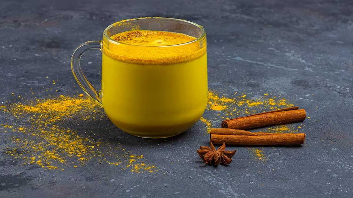 haldi-doodh-health-benefits-of-drinking-turmeric-milk-in-winter