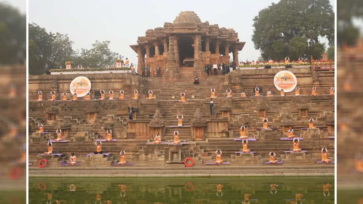 गुजरात में 108 जगहों पर 4 हजार लोगों ने सूर्य नमस्कार करके बनाया गिनीज रिकॉर्ड, जानें इस आसन को करने के फायदे 
