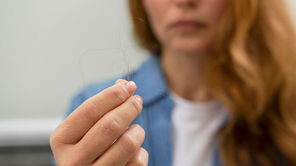 Using Hot Hair Tools In Hindi