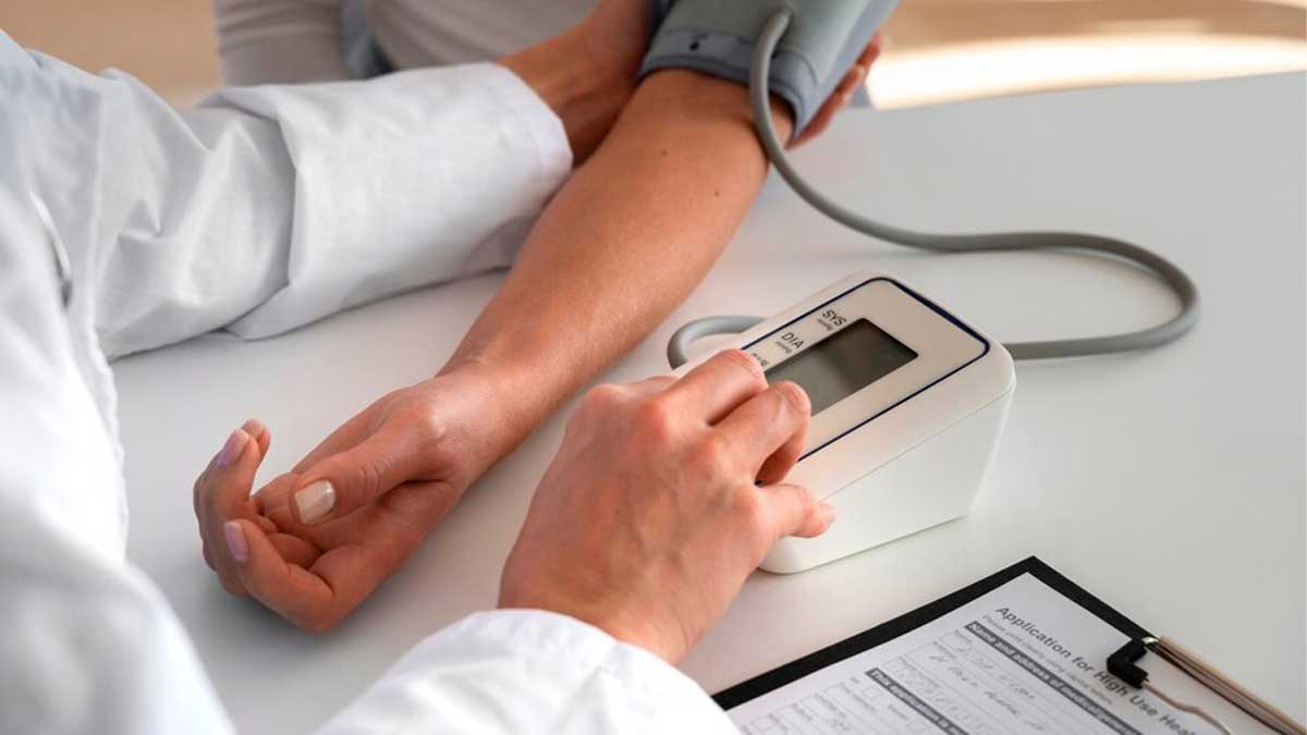 Study Finds Tomatoes Can Help Prevent And Manage High Blood Pressure