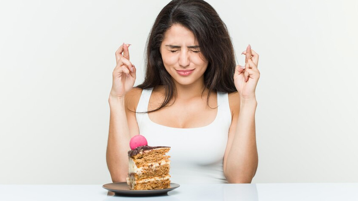 What Happens When You Eat Dessert After Dinner