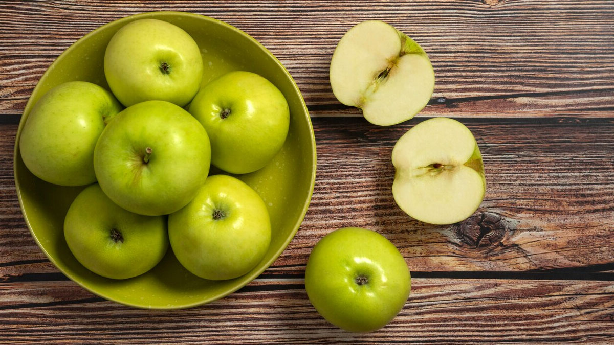 green apple