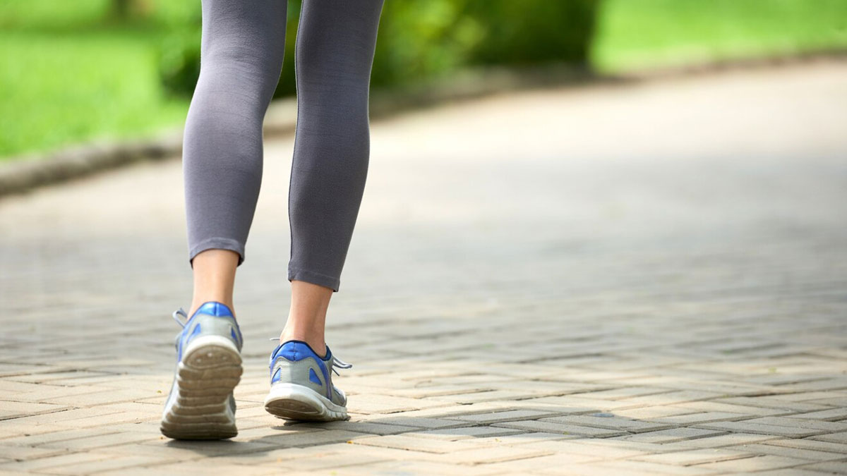 Tips for Walking in Winter In Hindi