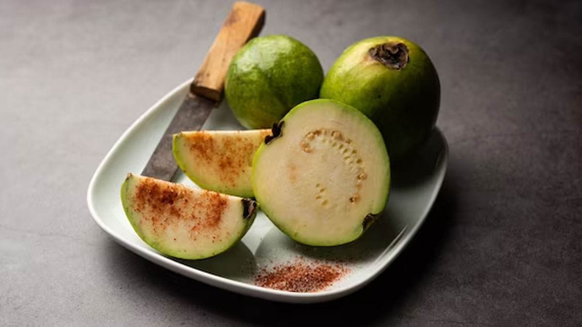 stomach pain after eating guava 