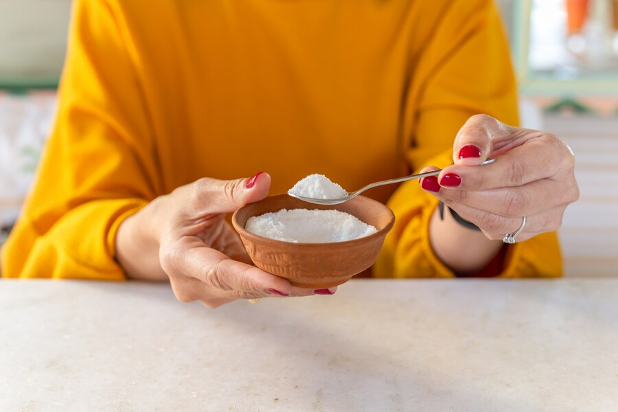 Craving For Salt Causes Reasons In Hindi