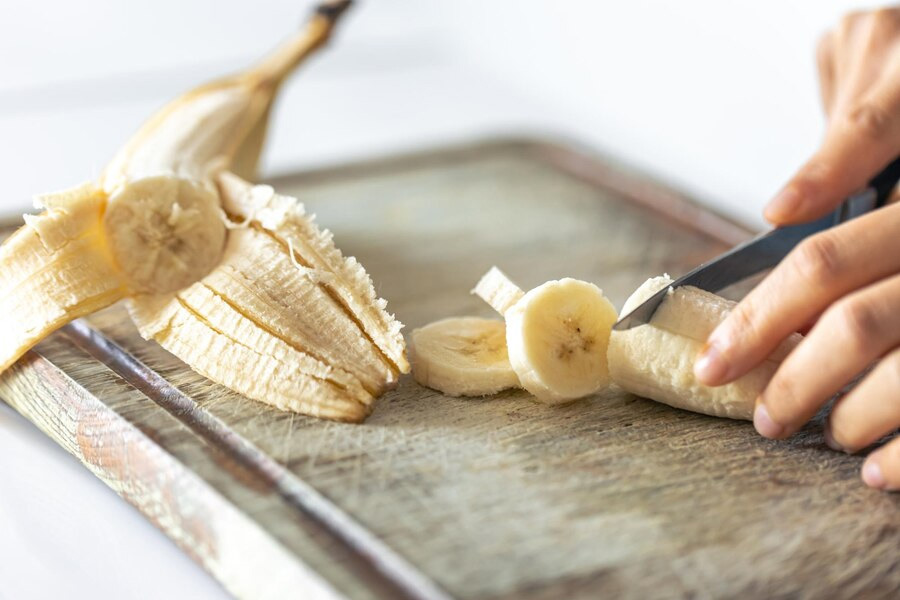 Should You Eat Bananas For Constipation? OnlyMyHealth