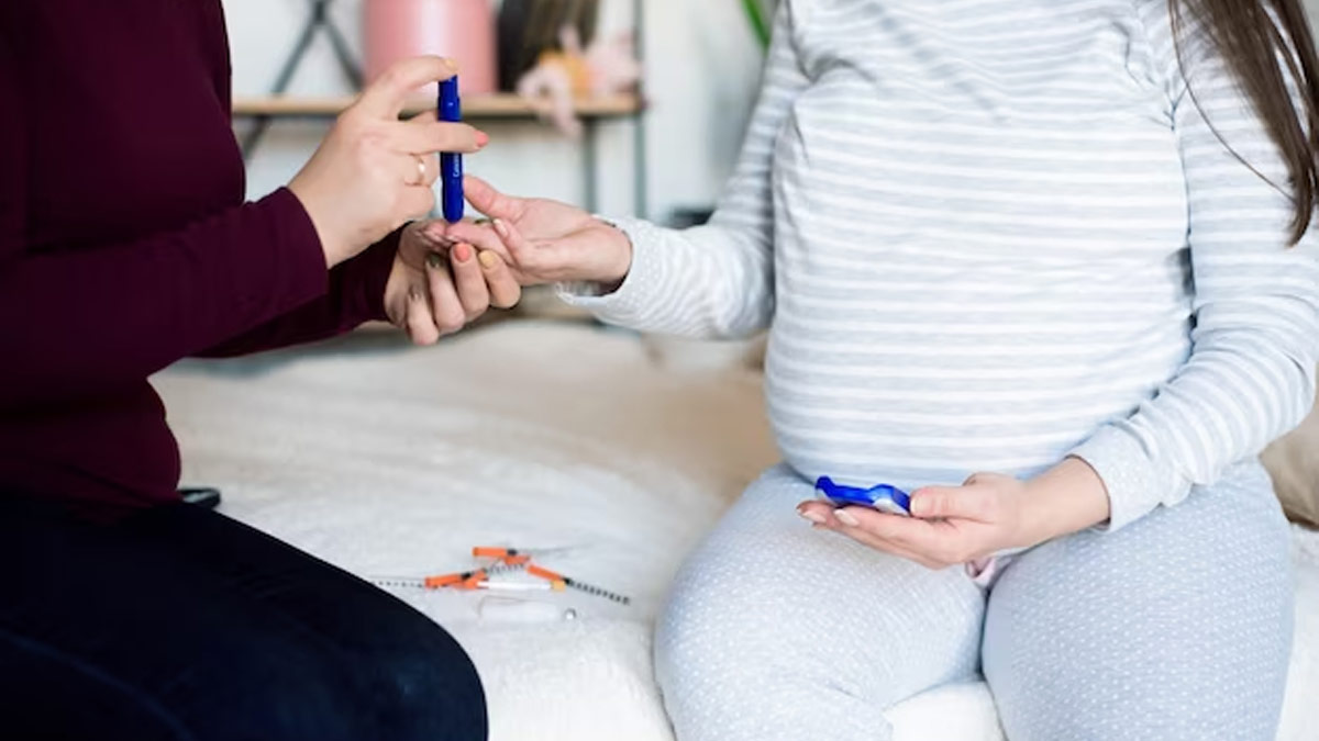 Why-Pregnant-women-Should-get-Hepatitis-Test-in-Hindi-in2