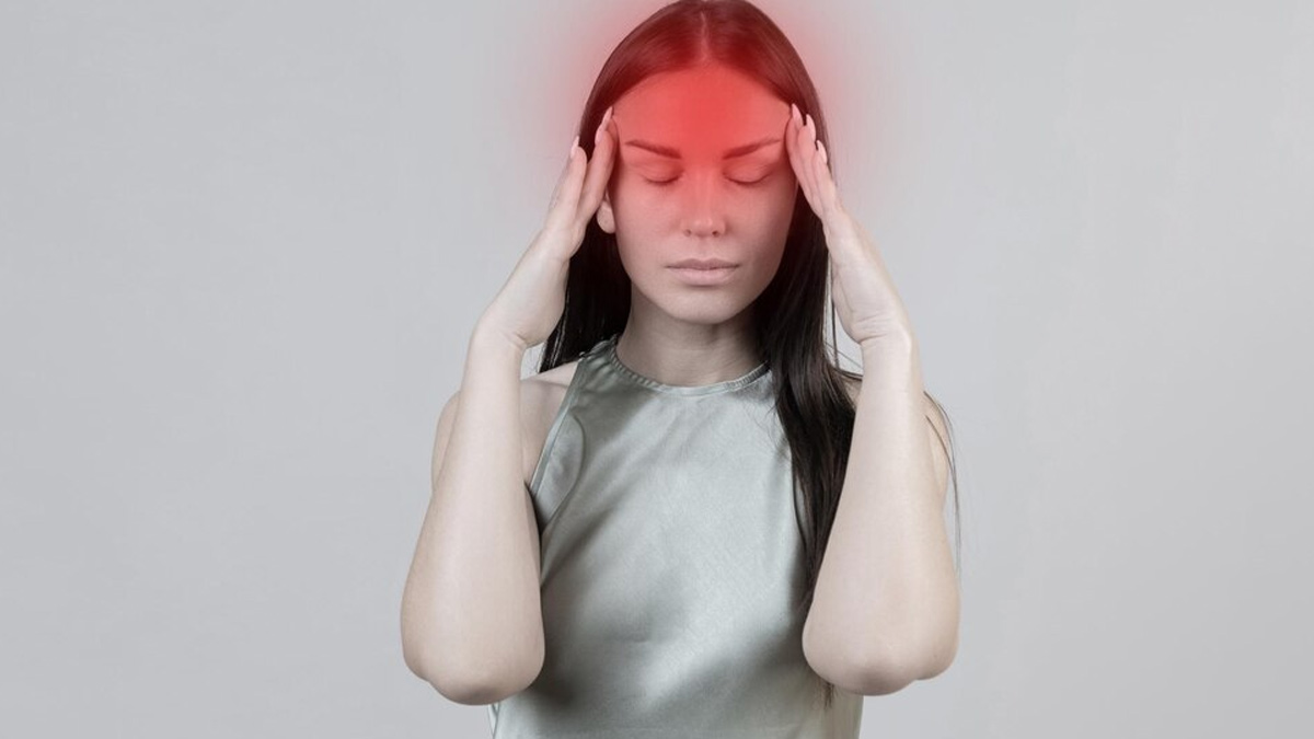 Dizziness Due To Headache, Is It A Sign Of Something Deeper? Expert ...