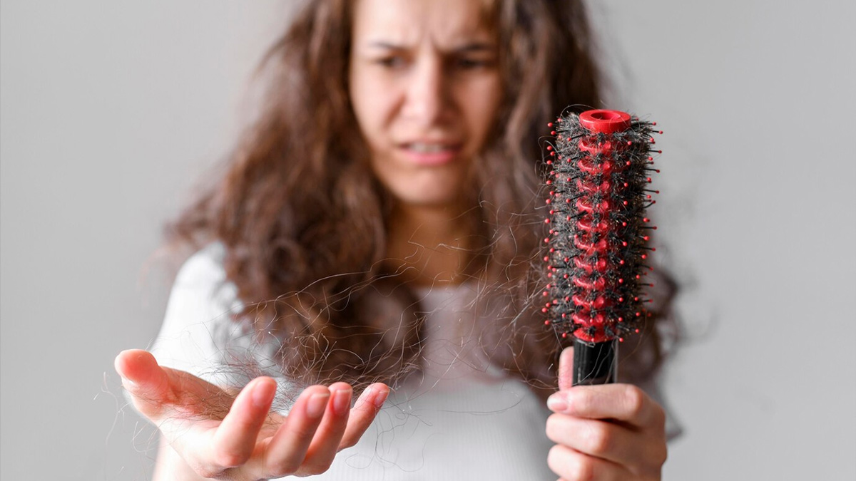 head lice cause hair loss 