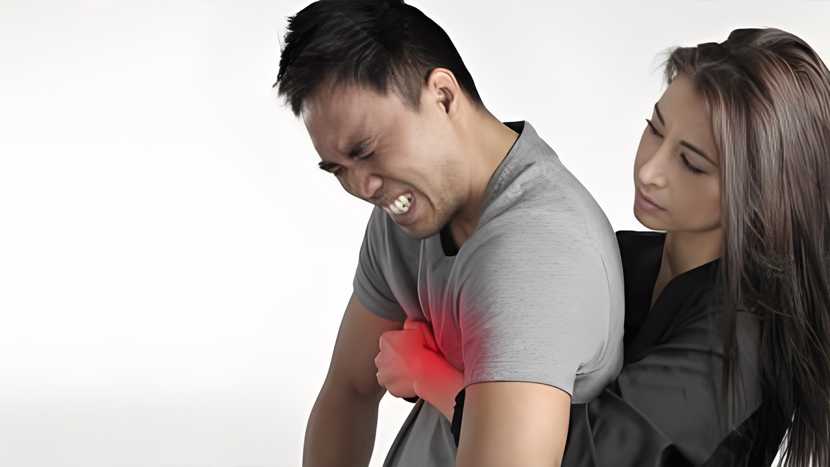 What is Heimlich Maneuver in Hindi