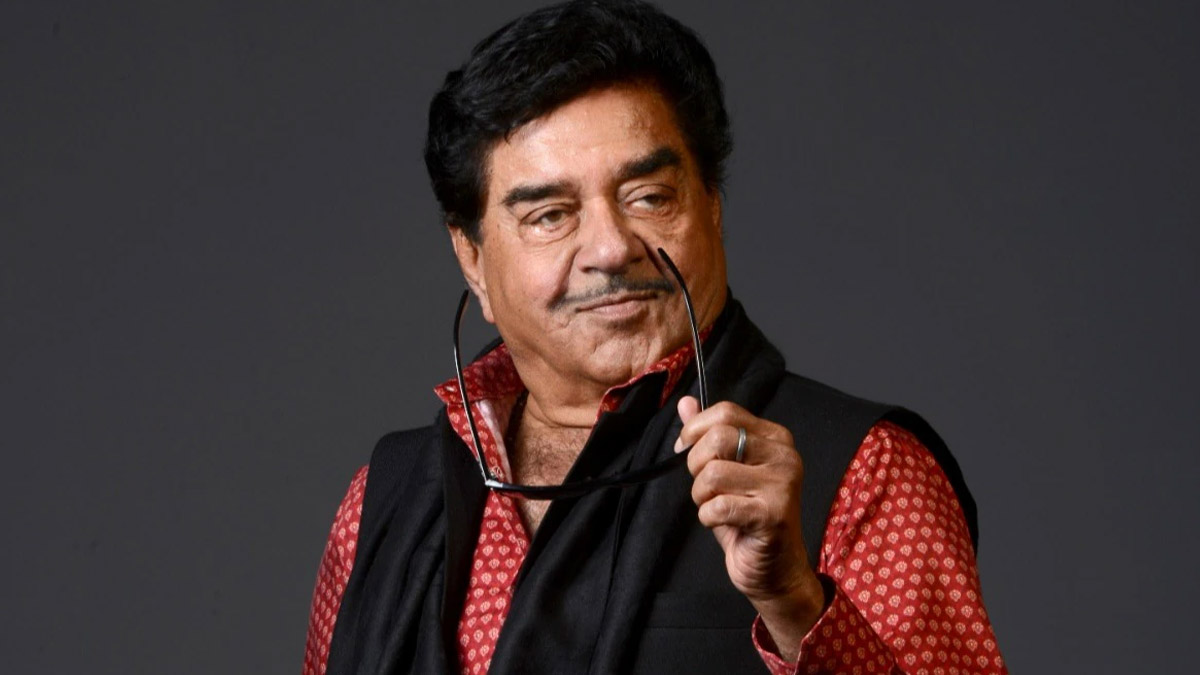 शत्रुघ्न सिन्हा अस्पताल में हुए भर्ती, बेटे लव ने कमजोरी और वायरल फीवर को बताई वजह 