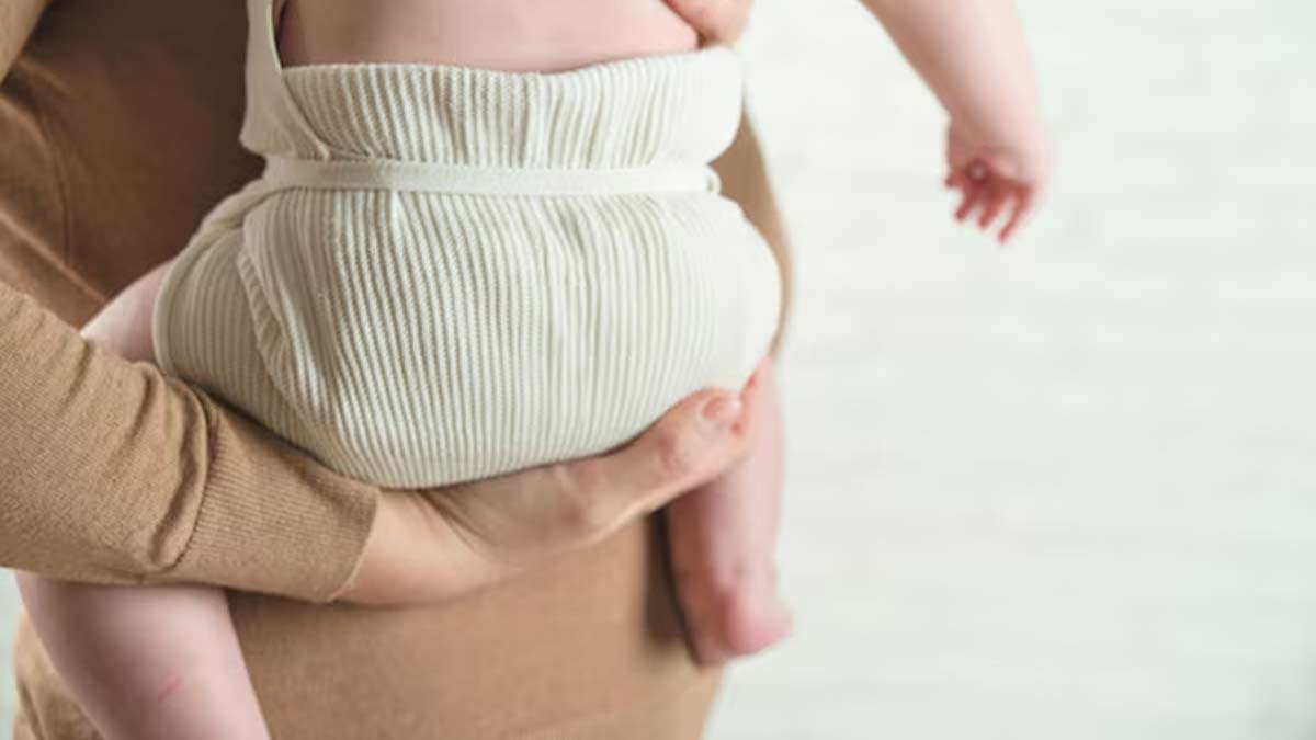 prevent diaper leakage in hindi 